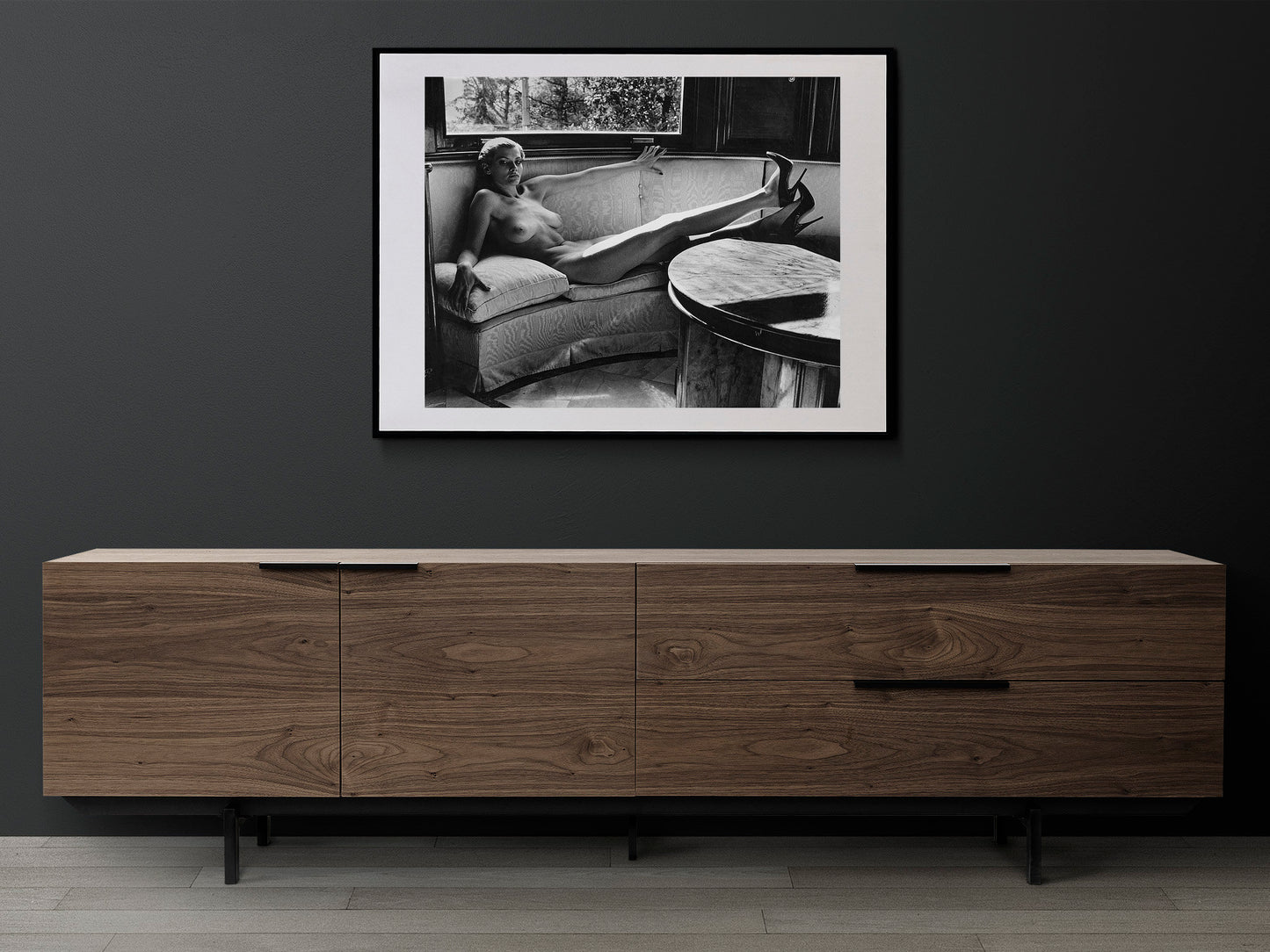 Helmut Newton Print Poster, Sylvia Reclining nude inside the house, Brescia, Italie, 1981