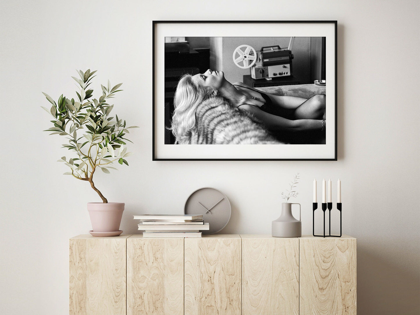 Helmut Newton Print Poster, Une Nuit avec Catherine Deneuve au Teatrino Di Palazzo Grassi, Italie