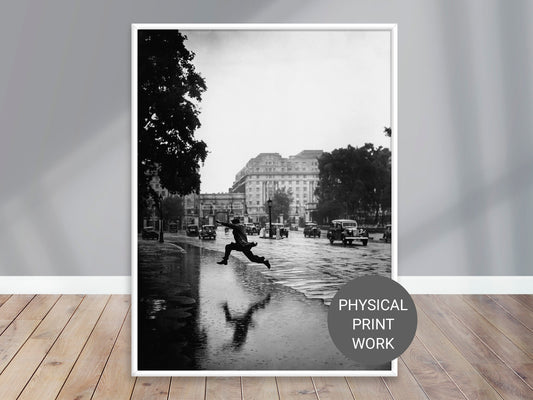 Flooded road near Hyde Park in London Print Poster, 3rd August 1939